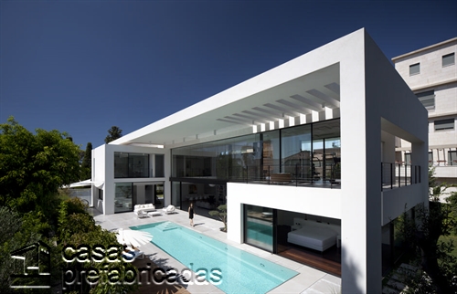 30 estilos de fachadas hechas con vidrio