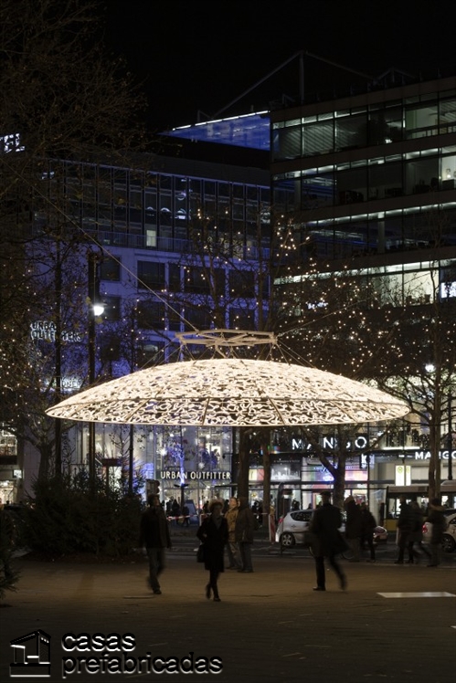 Decoración con luces navideñas en Berlín
